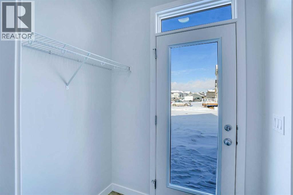 Single Family House for Sale in  Savoy Landing SE Rangeview Calgary 