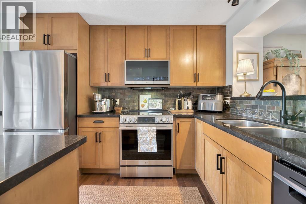 Single Family House 3 Level for Sale in  Aspen Hills Terrace SW Aspen Woods Calgary 