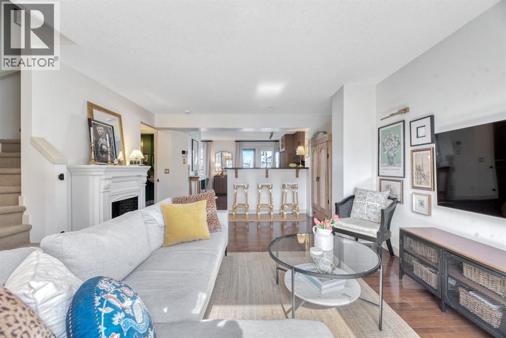 Single Family House 3 Level for Sale in  Aspen Hills Terrace SW Aspen Woods Calgary 