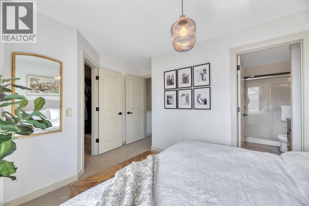 Single Family House 3 Level for Sale in  Aspen Hills Terrace SW Aspen Woods Calgary 