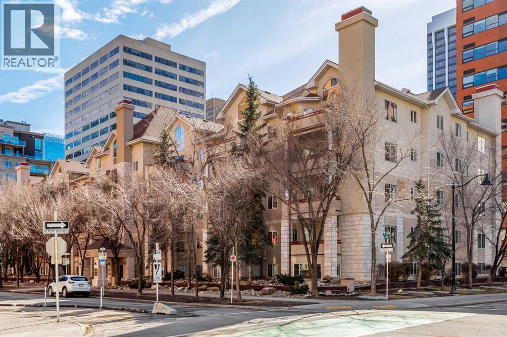 Single Family House for Sale in    Avenue SW Downtown Commercial Core Calgary 