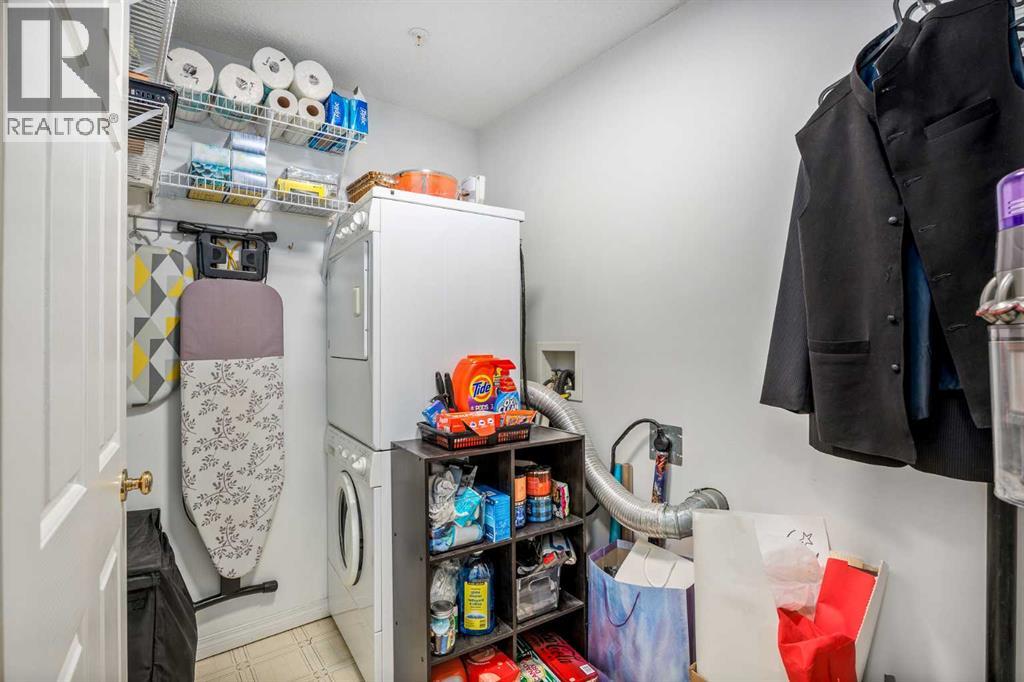 Single Family House for Sale in    Avenue SW Downtown Commercial Core Calgary 