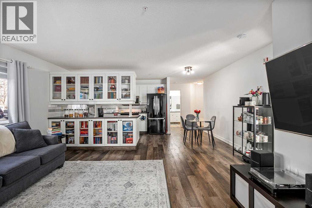 Single Family House for Sale in    Avenue SW Downtown Commercial Core Calgary 