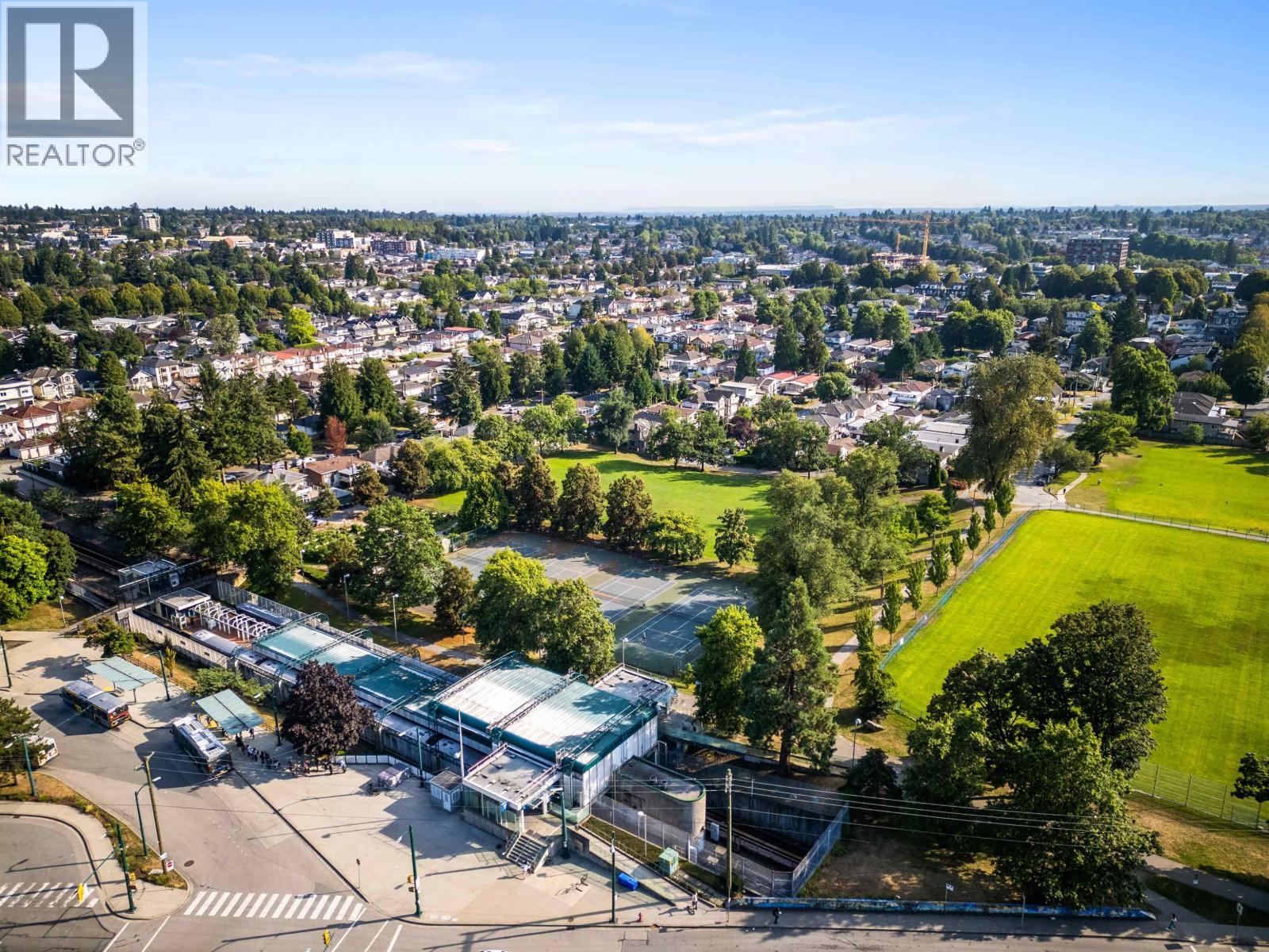 118 2960 E 29TH AVENUE