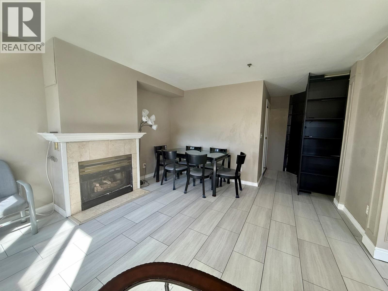 #105-7288 NO. 3 Road, Richmond