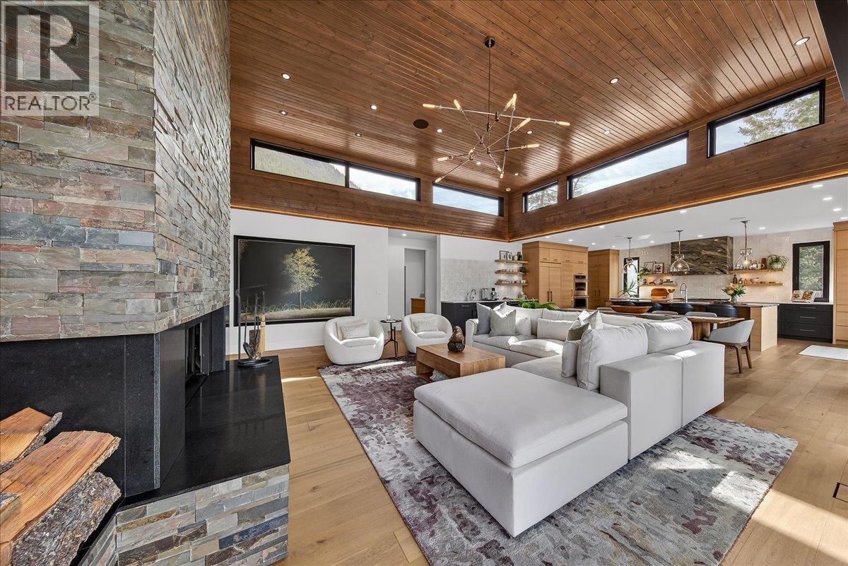  8799 GRAINGER Road, Canal Flats