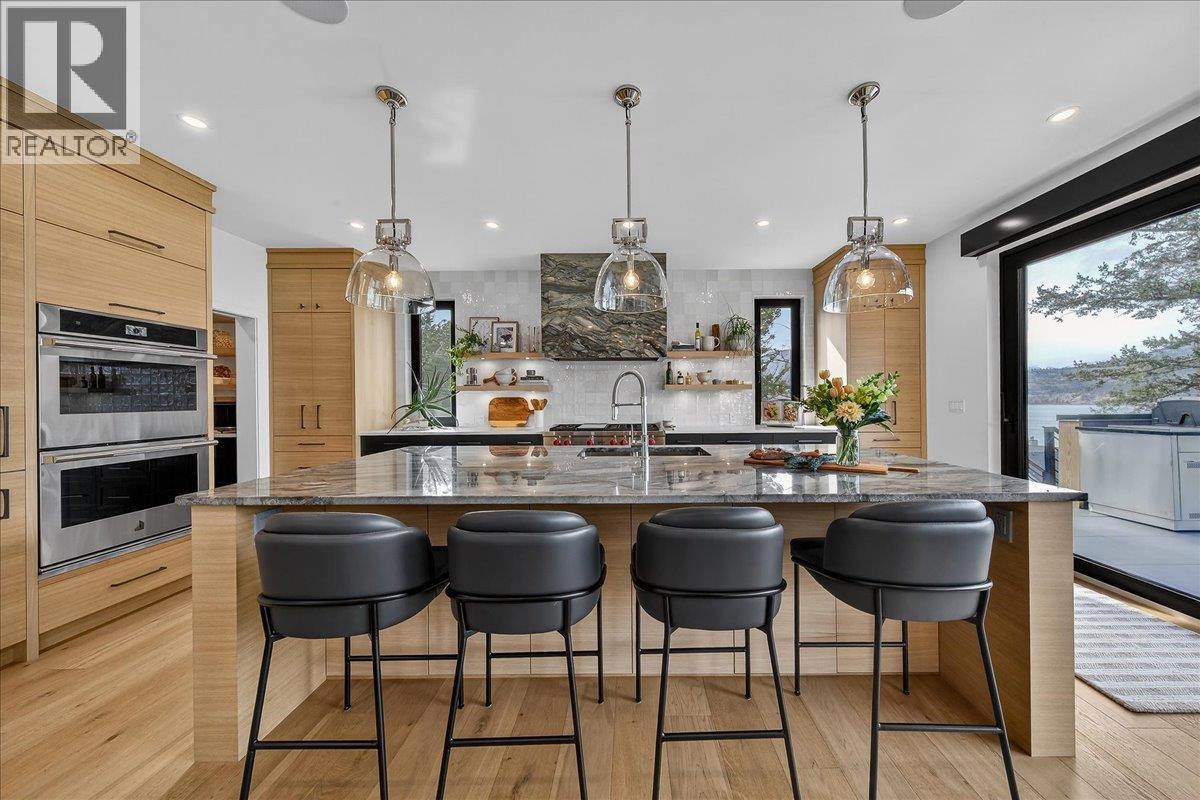  8799 GRAINGER Road, Canal Flats