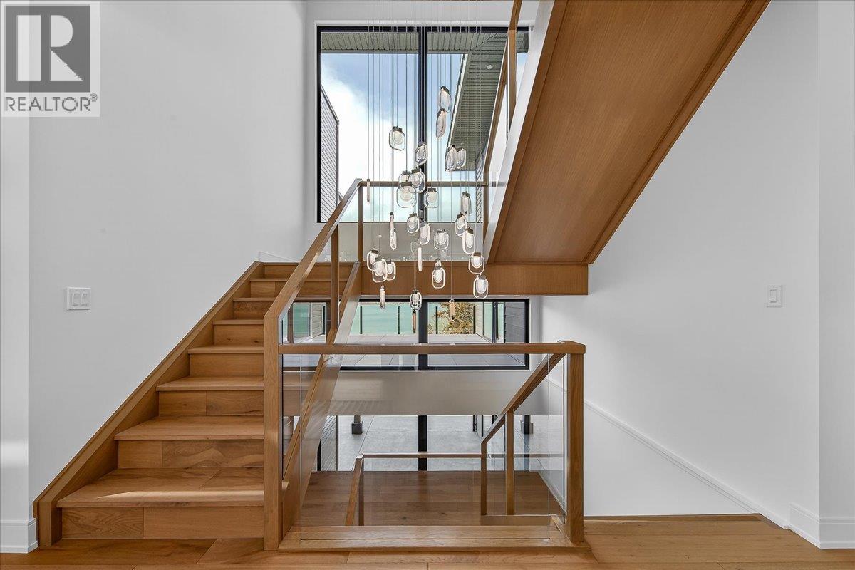  8799 GRAINGER Road, Canal Flats