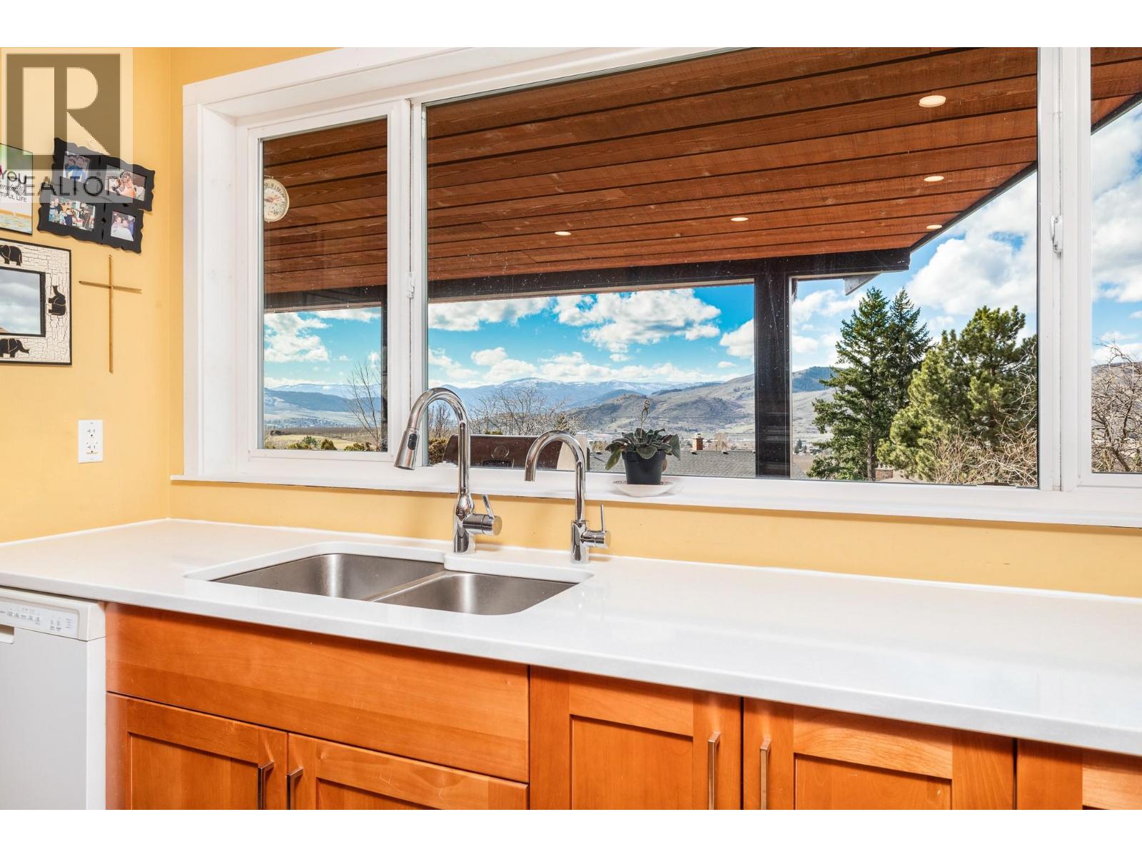 5882 L&A Road, Vernon