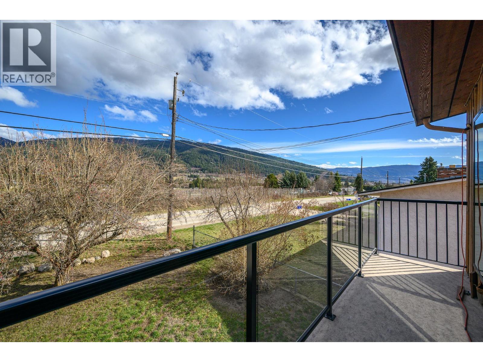 5882 L&A Road, Vernon
