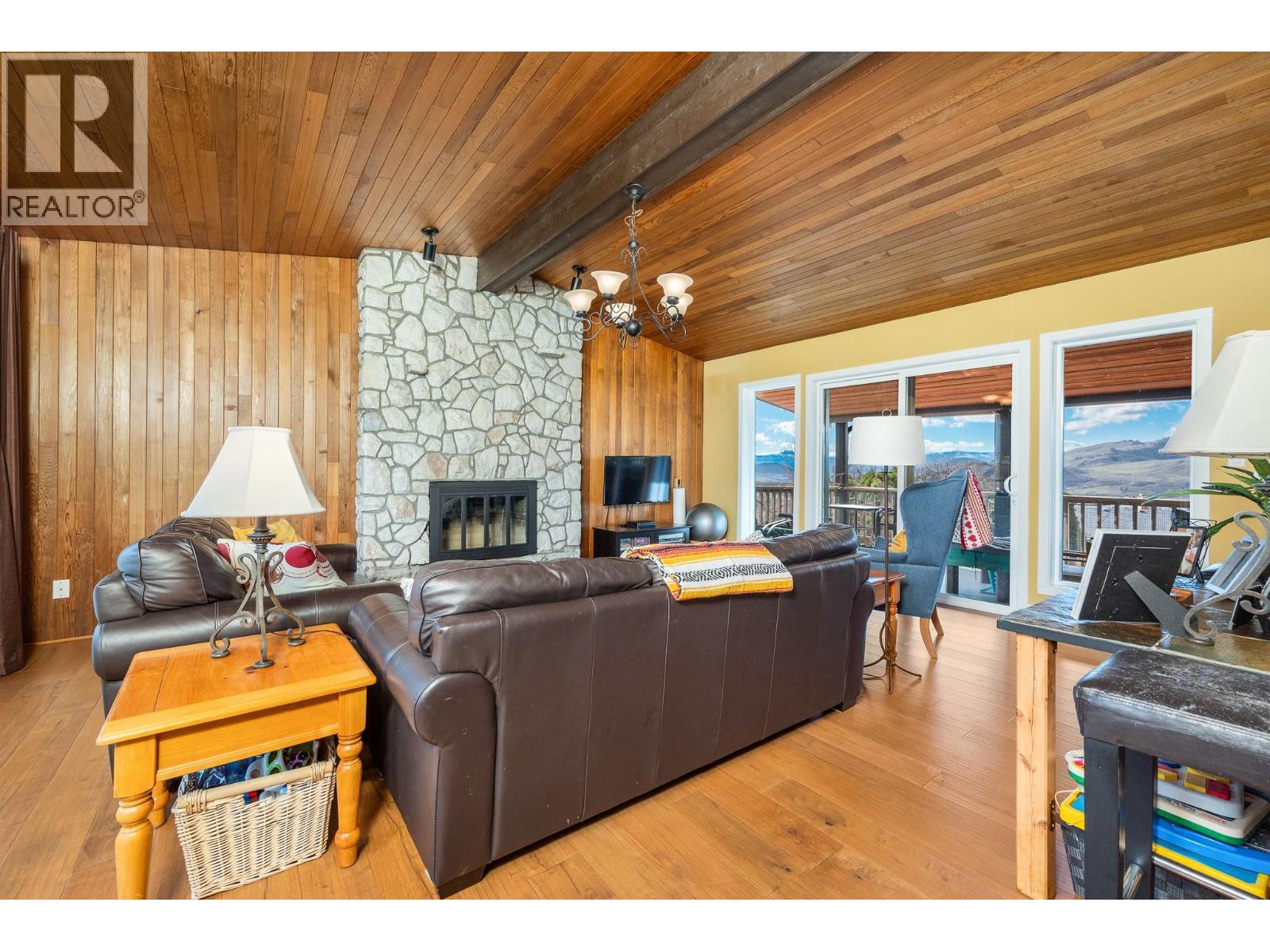 5882 L&A Road, Vernon