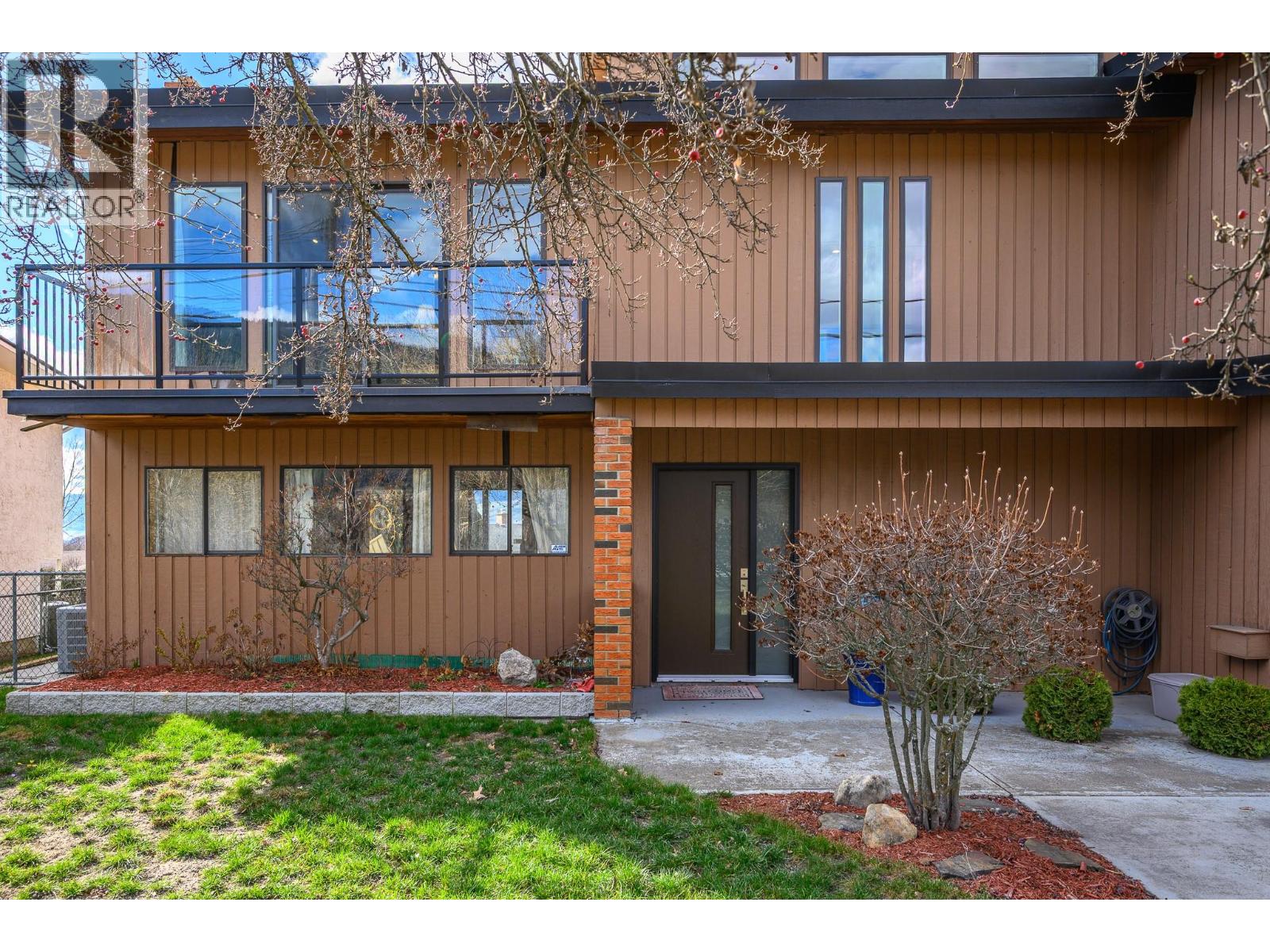 5882 L&A Road, Vernon