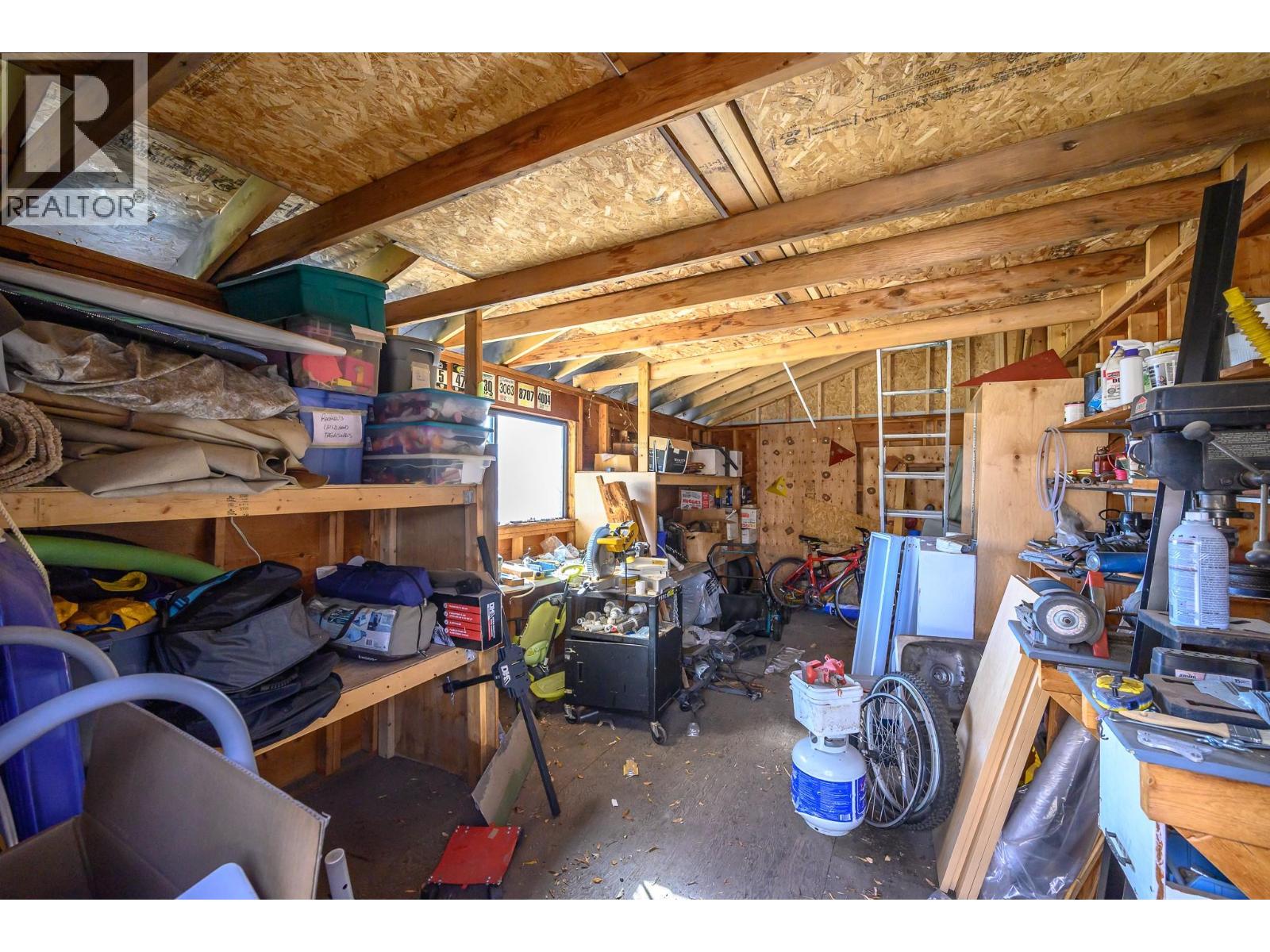 5882 L&A Road, Vernon