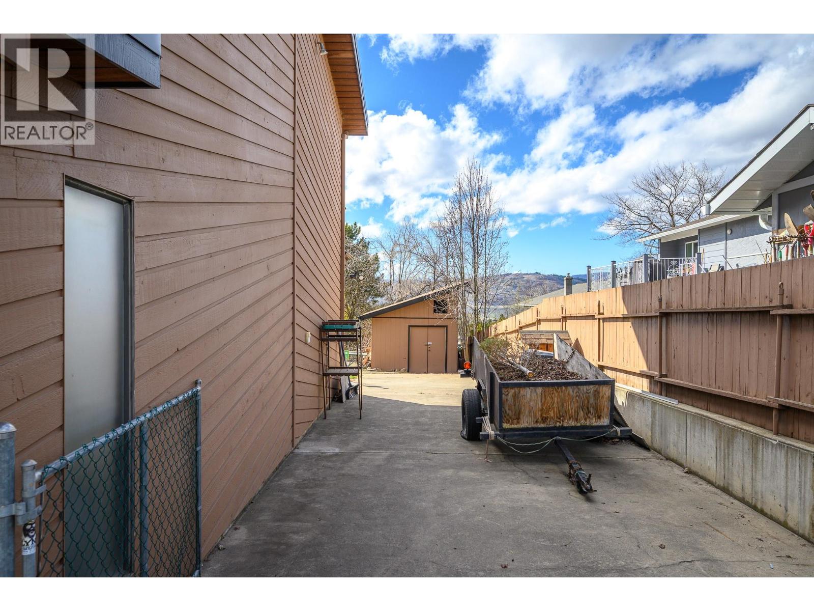 5882 L&A Road, Vernon