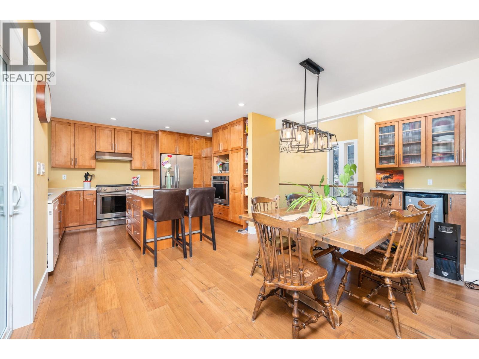 5882 L&A Road, Vernon