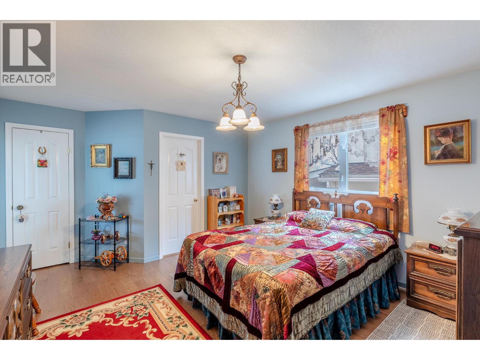 1401 HILLSIDE Street, Creston