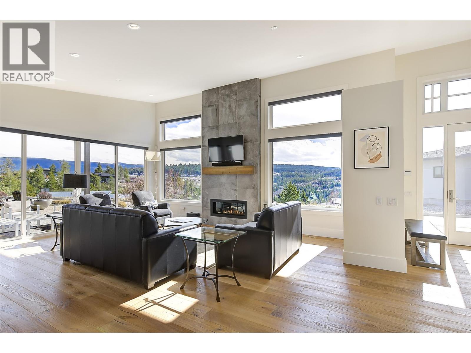 683 HAVENCREST Court, Vernon