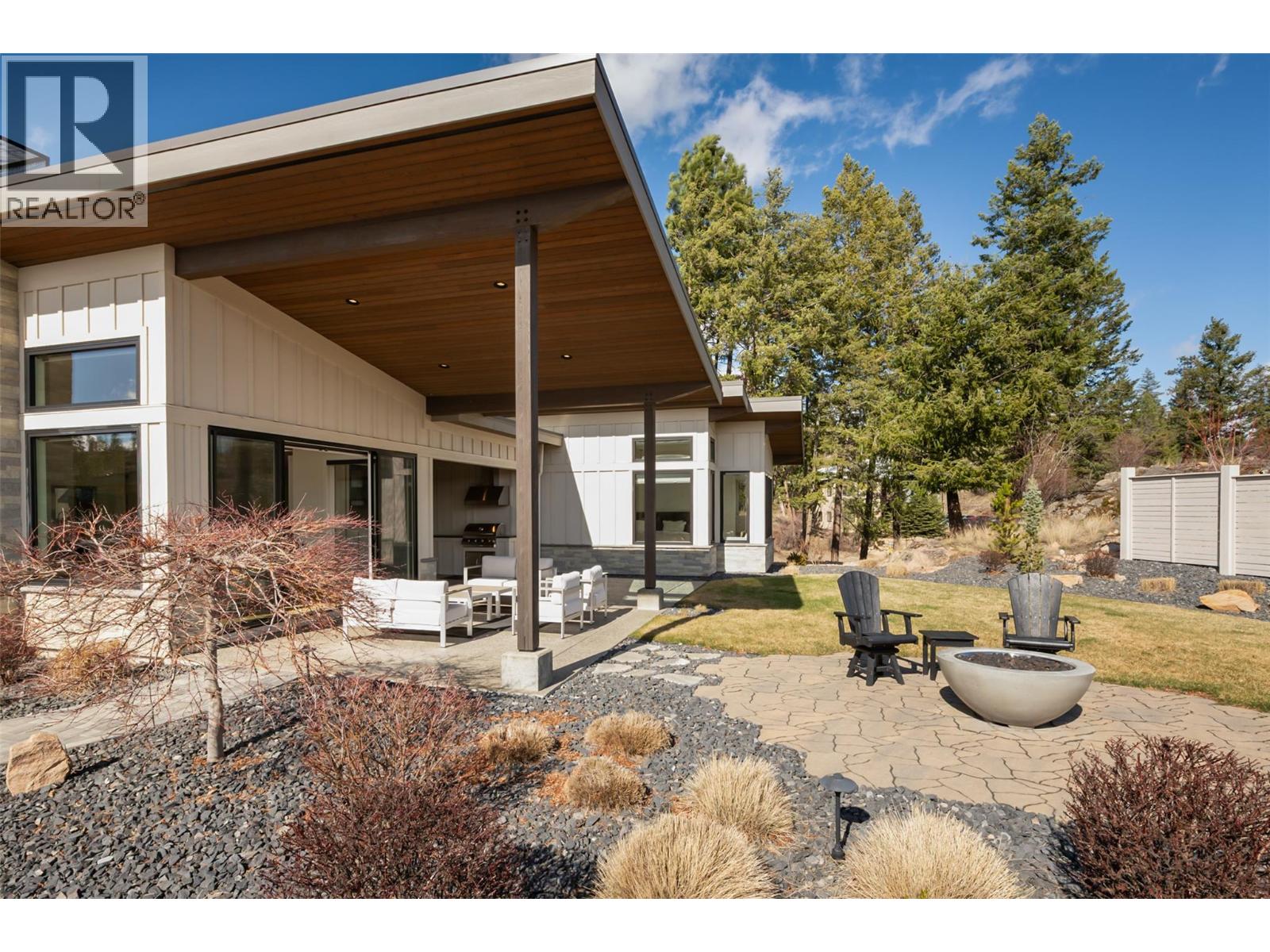 683 HAVENCREST Court - 23