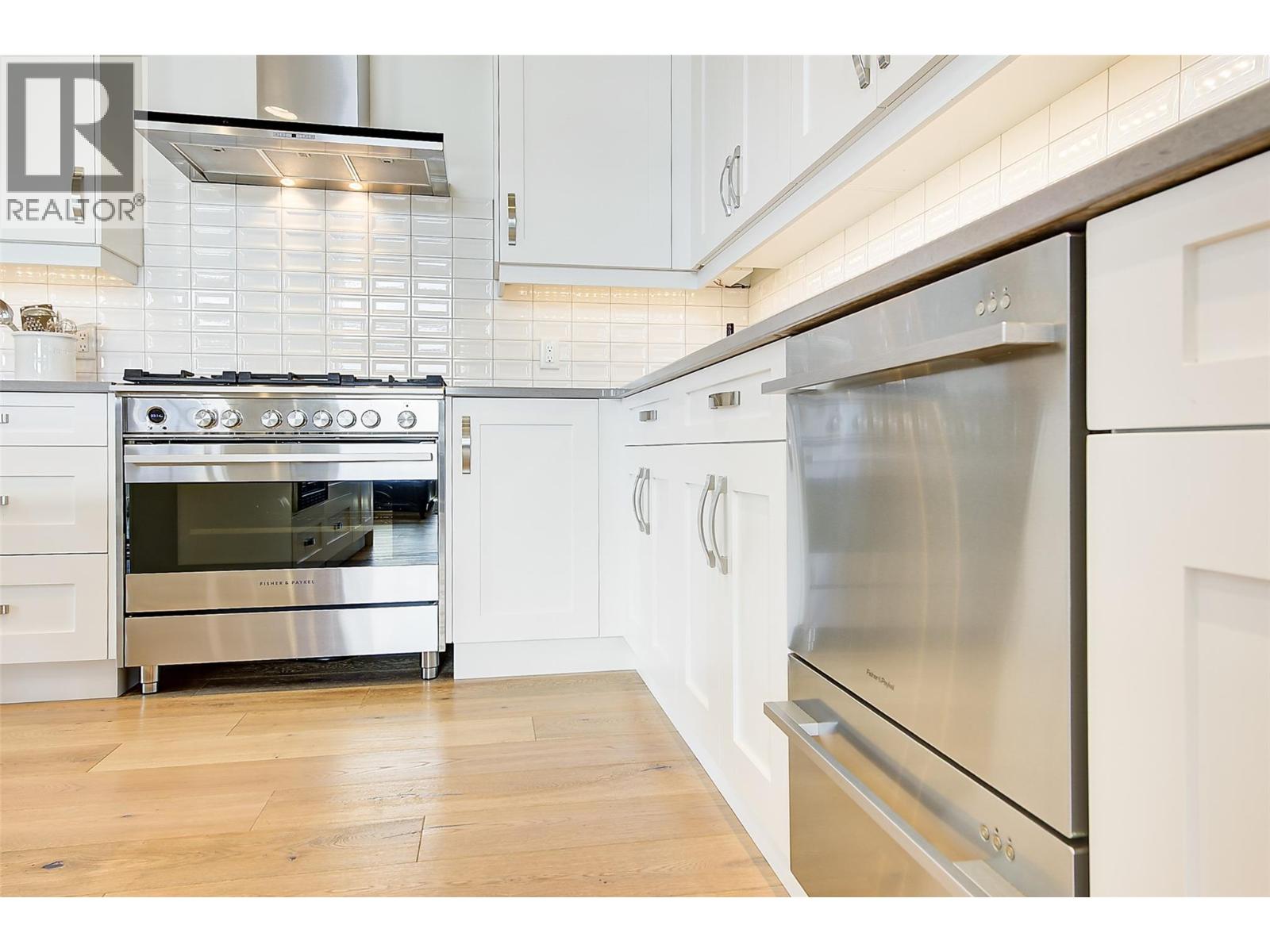 683 HAVENCREST Court - 34