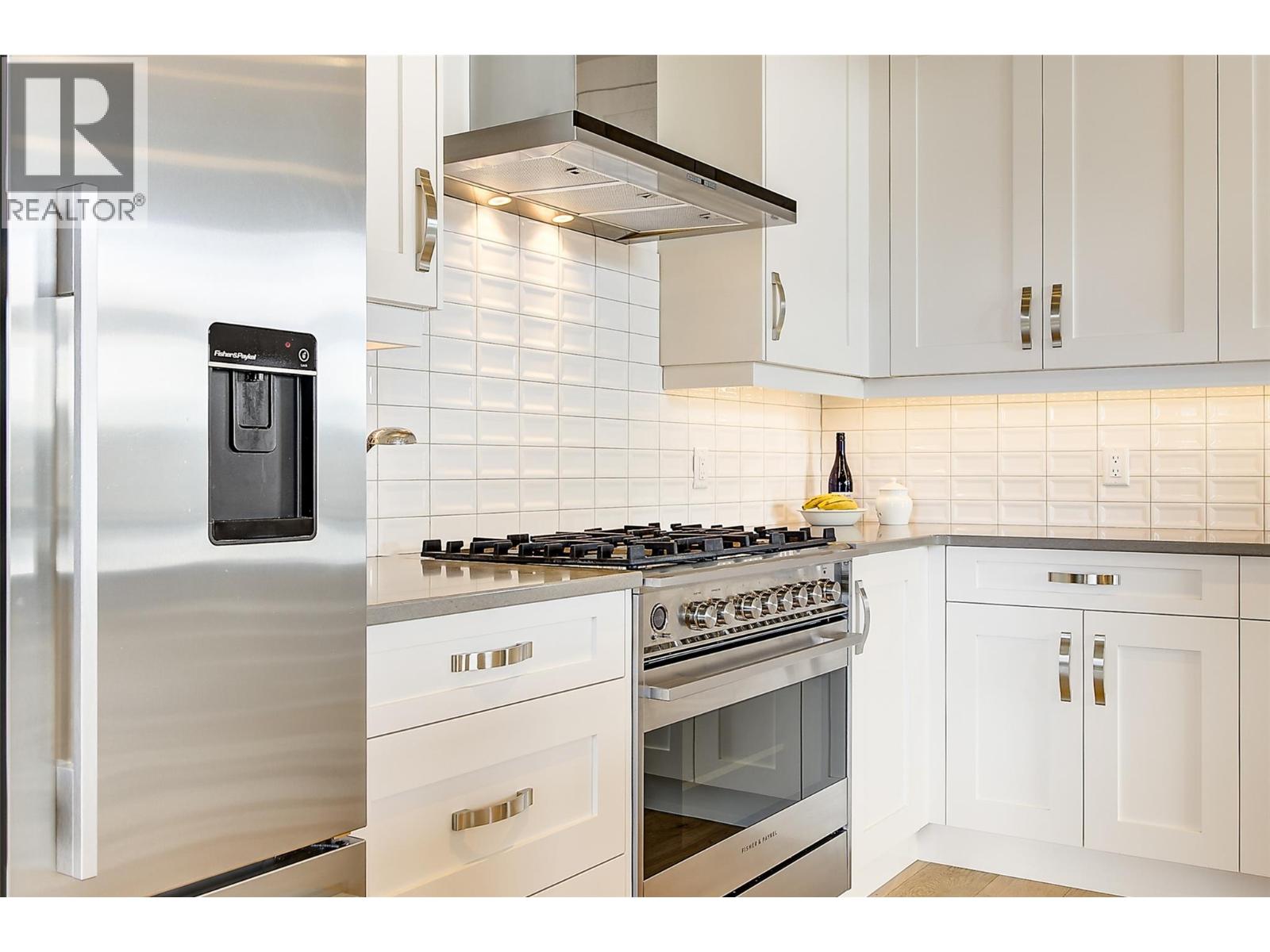 683 HAVENCREST Court, Vernon