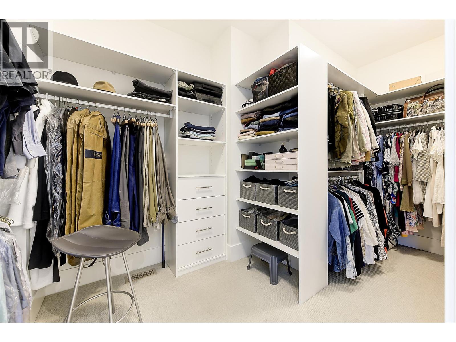 683 HAVENCREST Court, Vernon