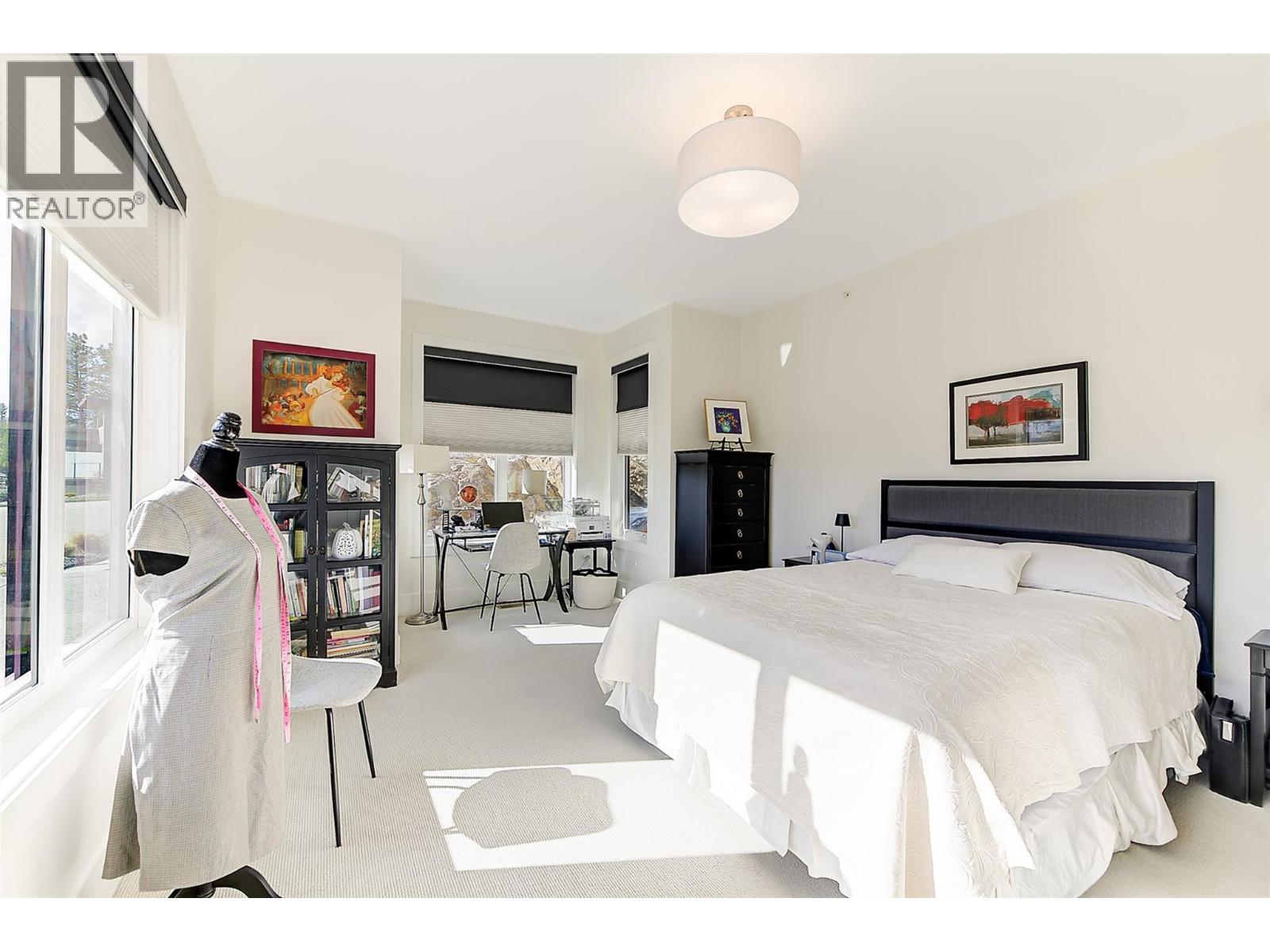 683 HAVENCREST Court, Vernon