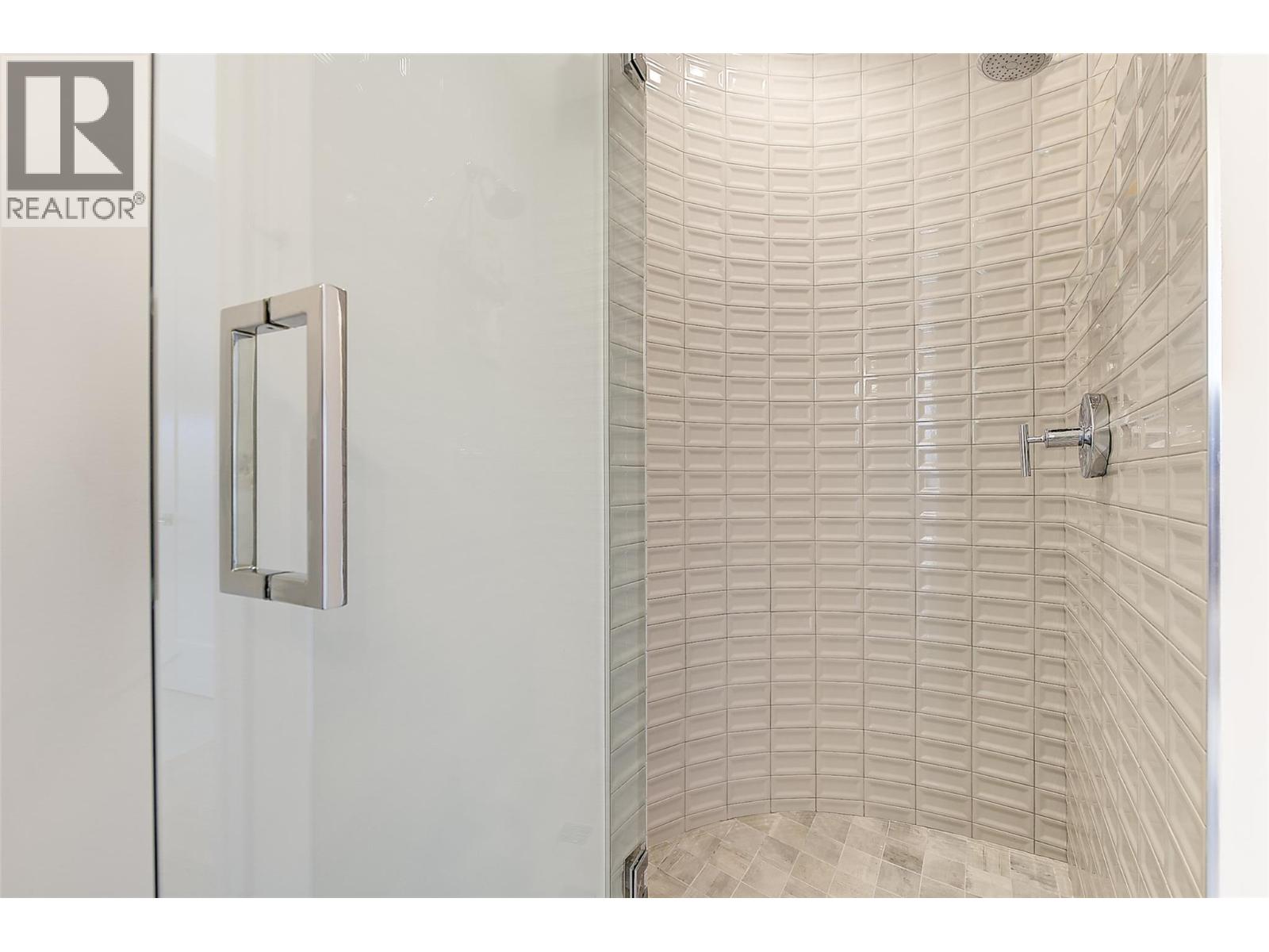 683 HAVENCREST Court, Vernon