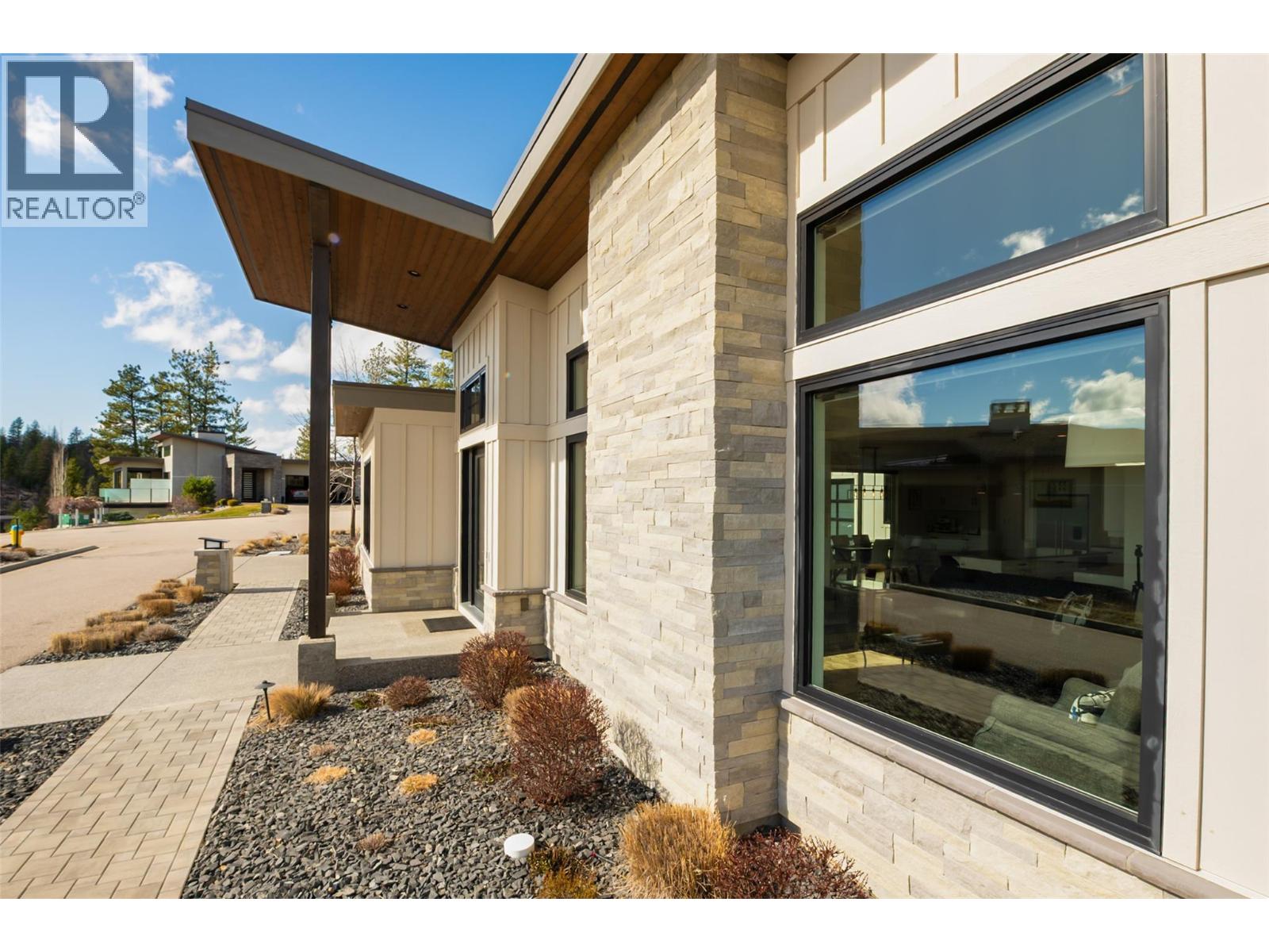 683 HAVENCREST Court, Vernon