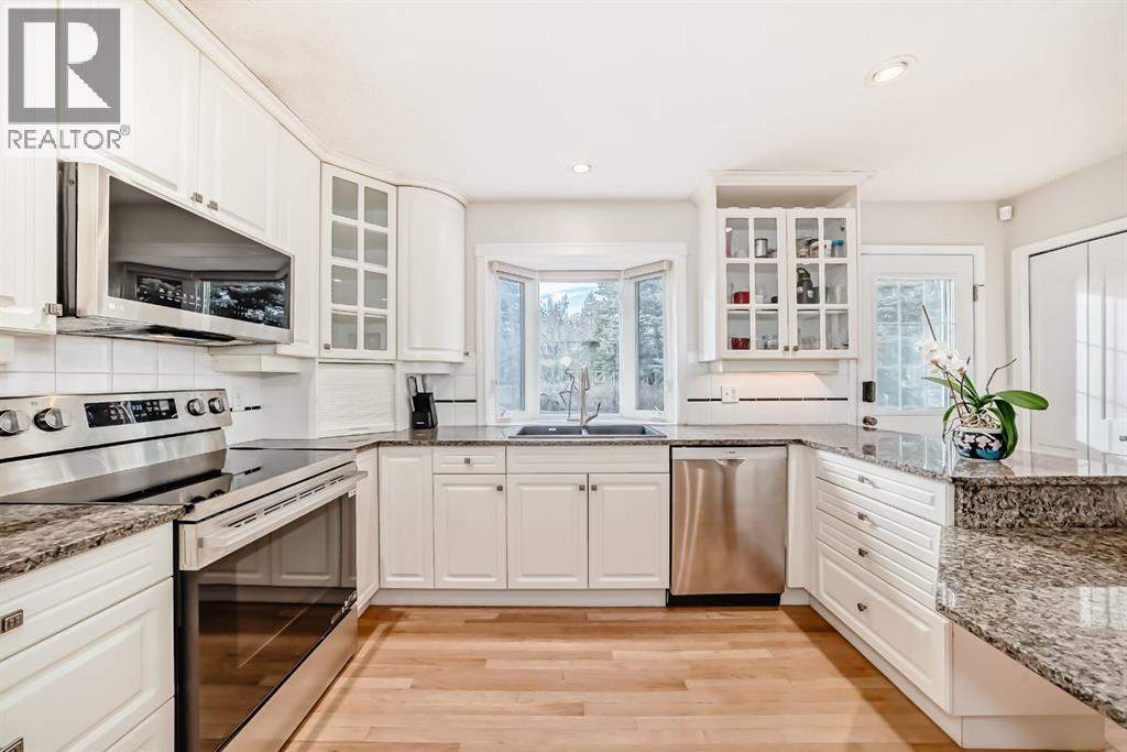 Single Family House for Sale in   Street NW Varsity Calgary 