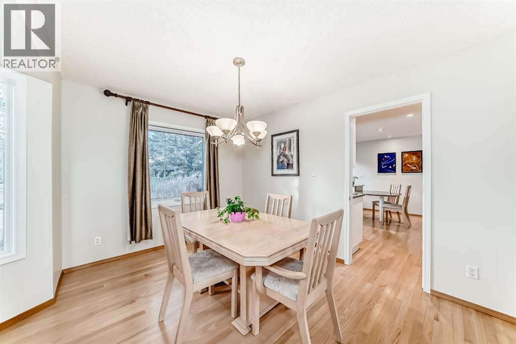 Single Family House for Sale in   Street NW Varsity Calgary 