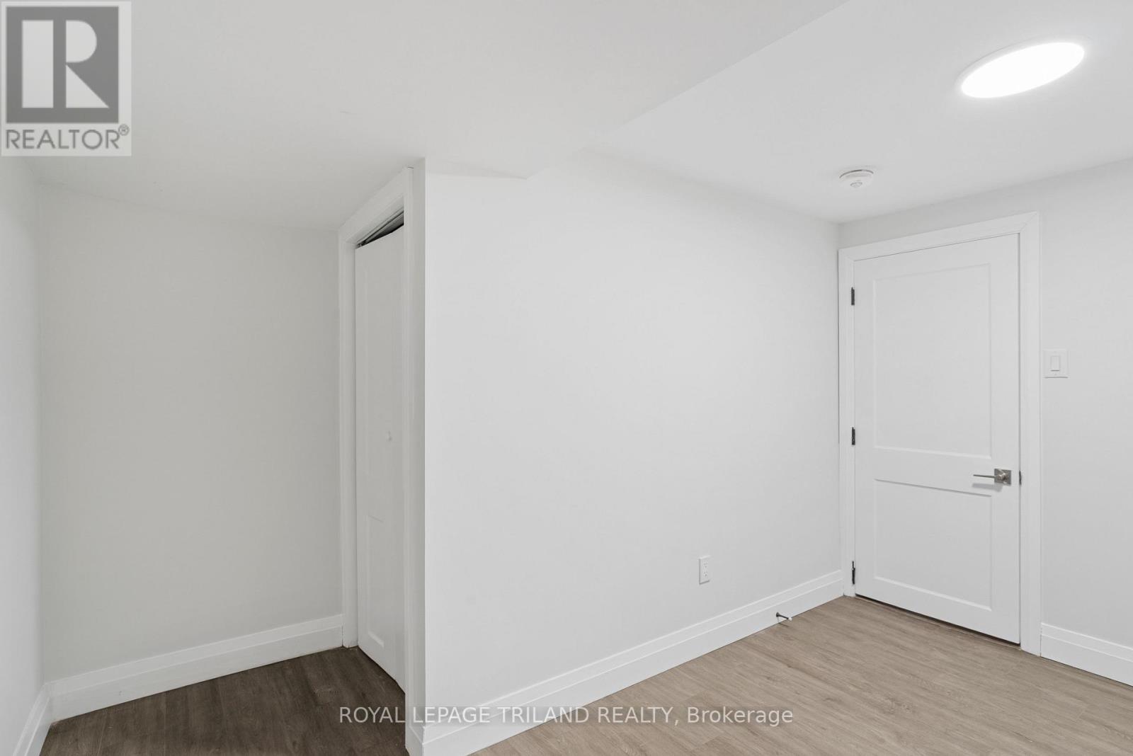 32 PARISH STREET - 33
