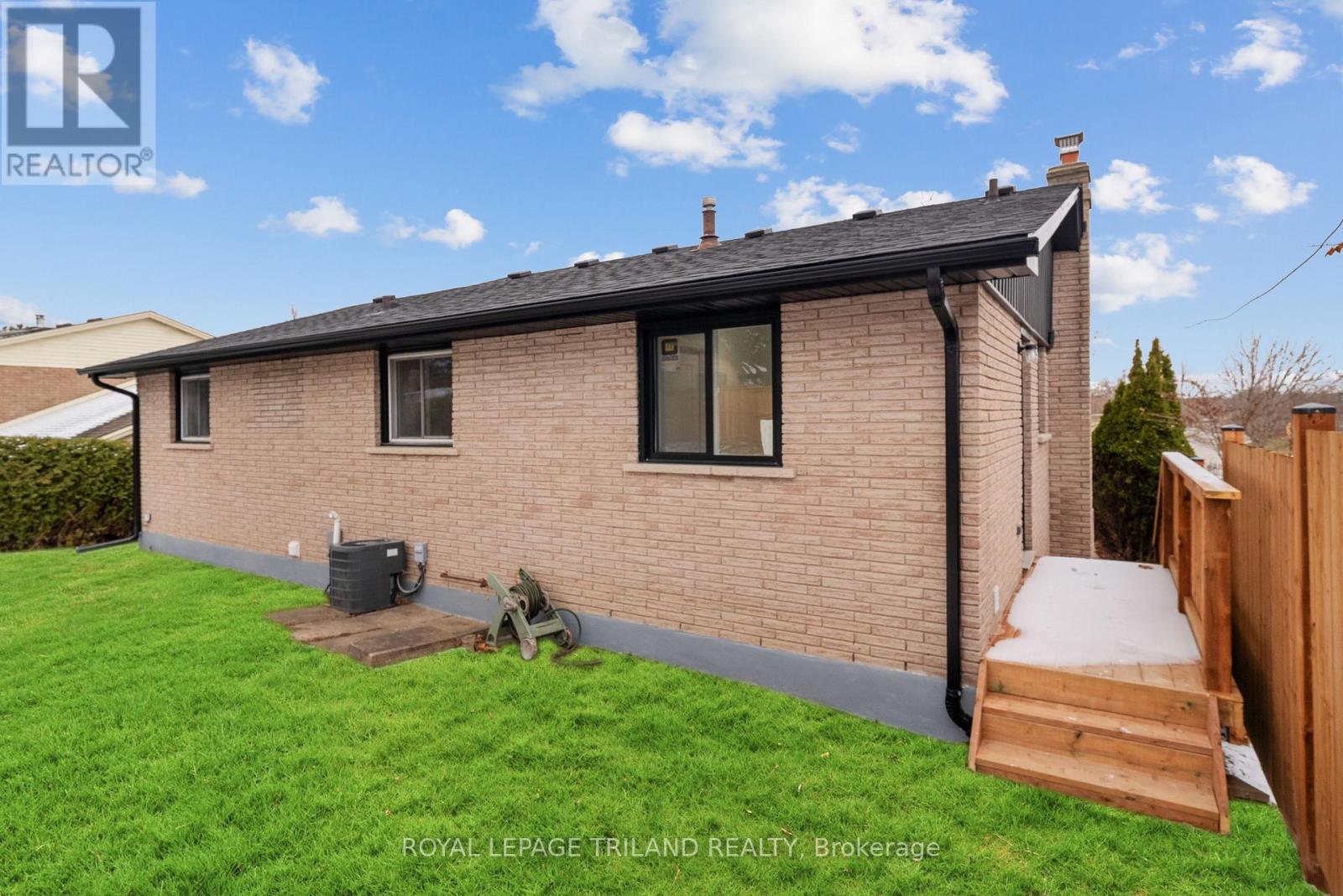 32 PARISH STREET - 36