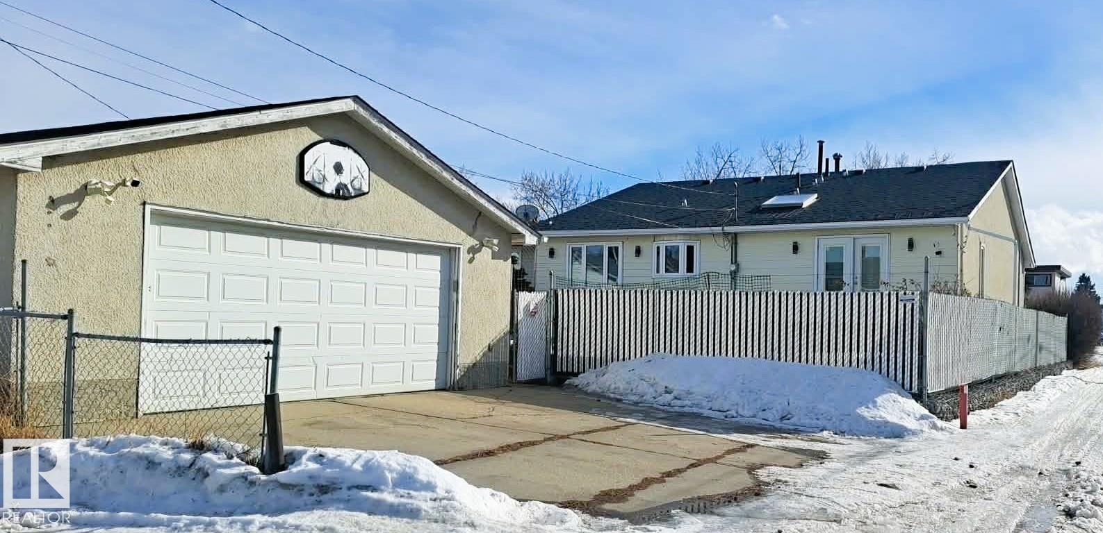 Single Family House Bungalow for Sale in   AV NW Edmonton 