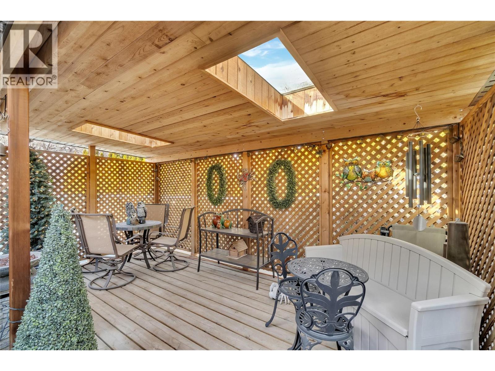 2463 IRVINE Avenue, Merritt