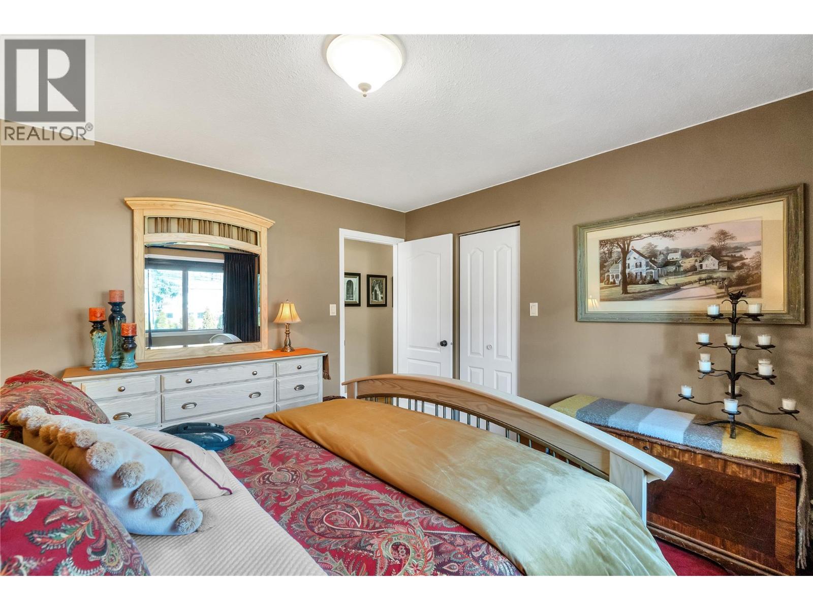 2463 IRVINE Avenue, Merritt