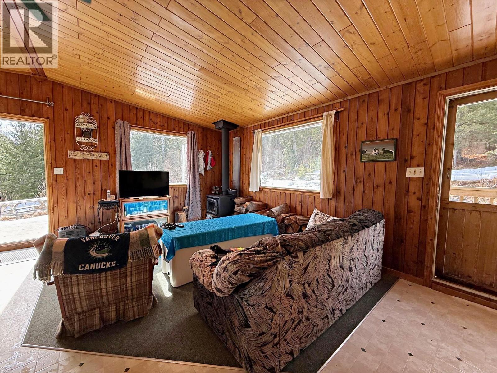 12595 ADAMS LAKE WEST FOREST SERVICE ROAD - 10