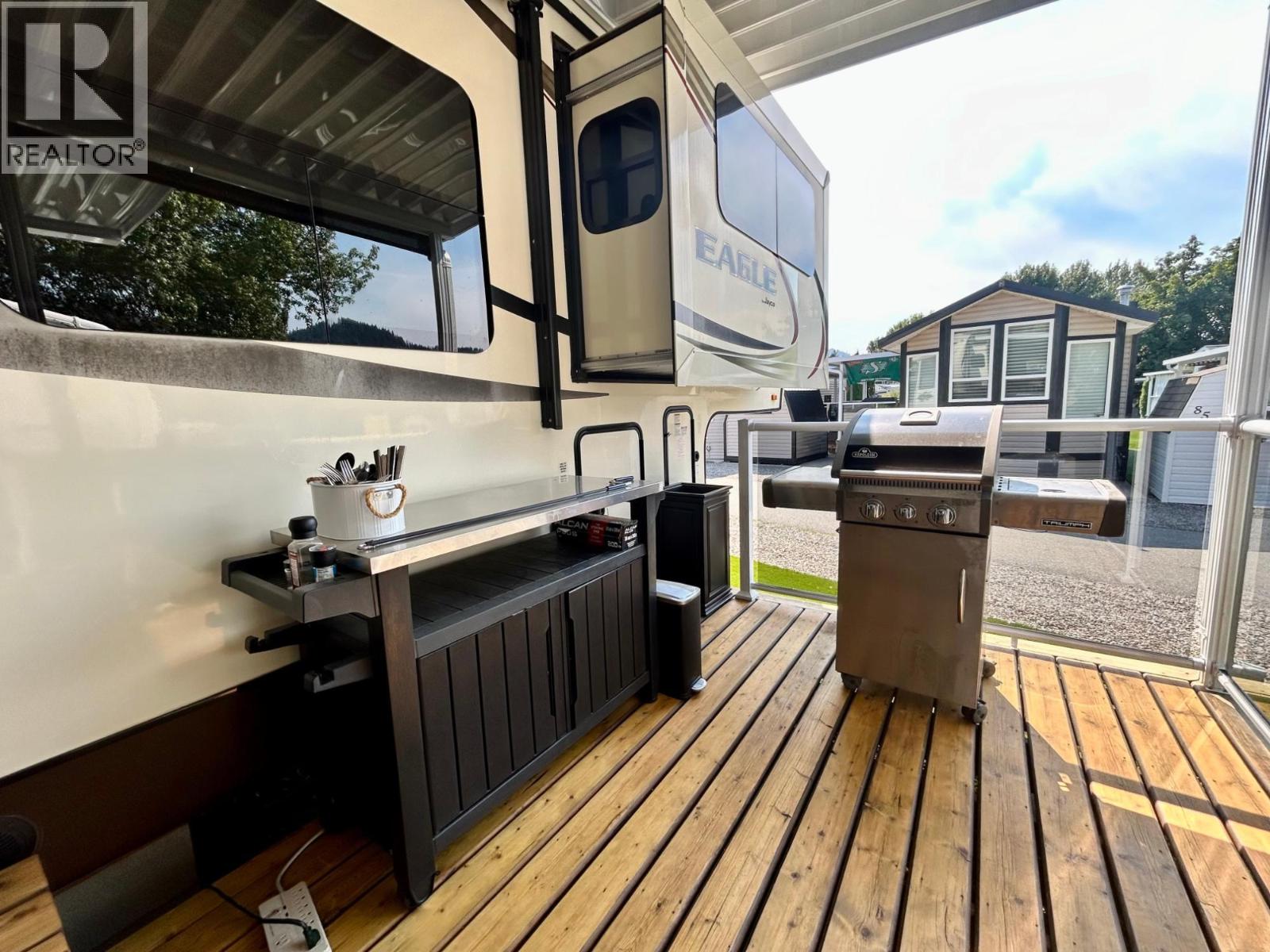 1835 Bakery Frontage Road Unit# 18, Christina Lake