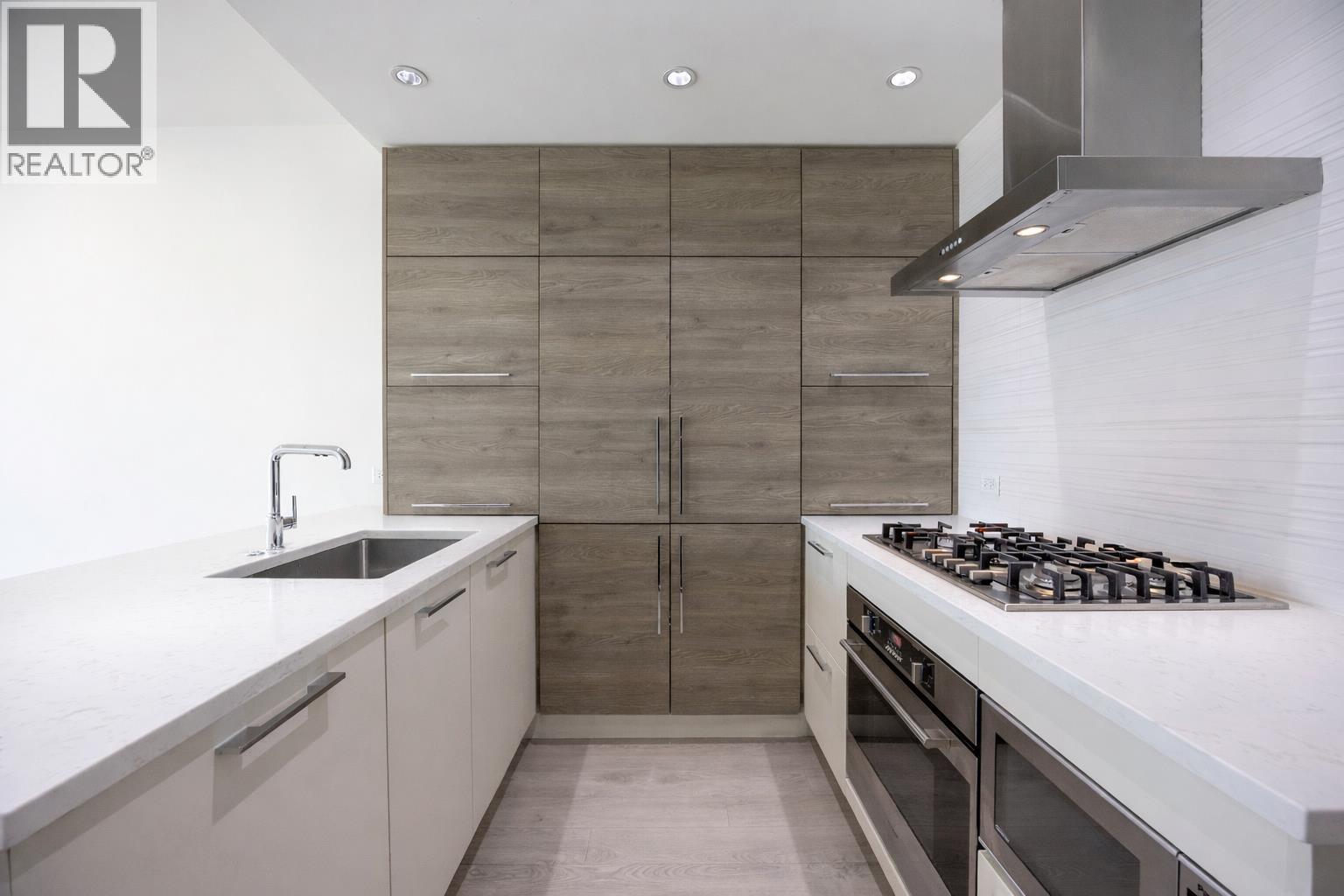 1206 7303 NOBLE Lane - photo 2