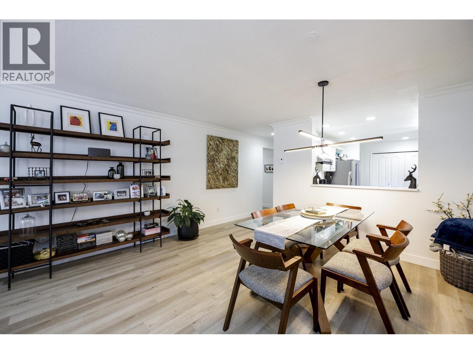 303 1500 OSTLER COURT, North Vancouver