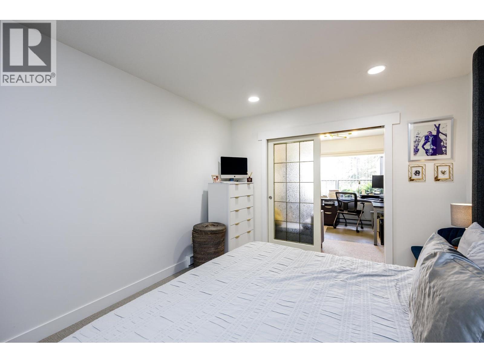 303 1500 OSTLER COURT, North Vancouver