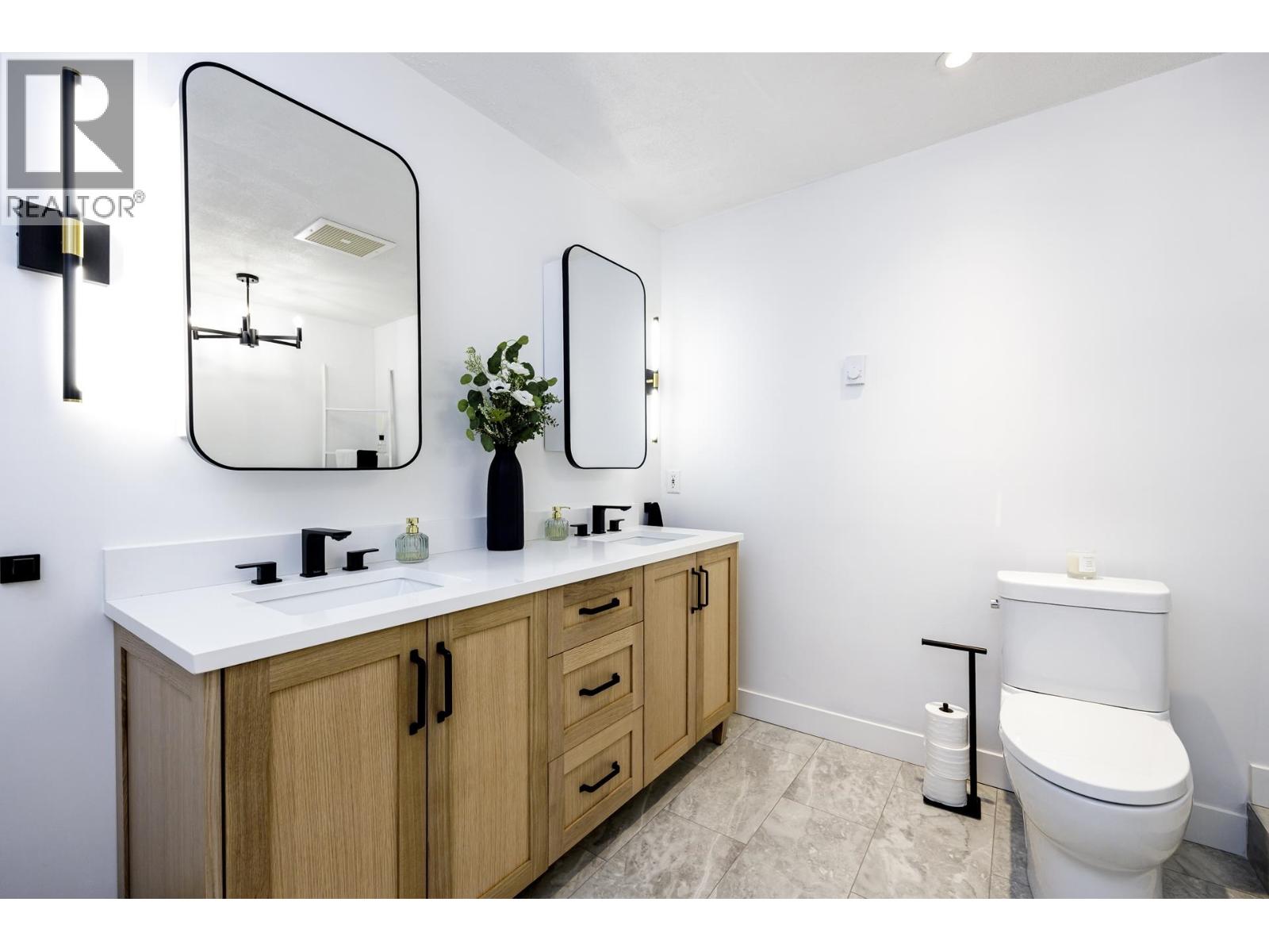 303 1500 OSTLER COURT, North Vancouver