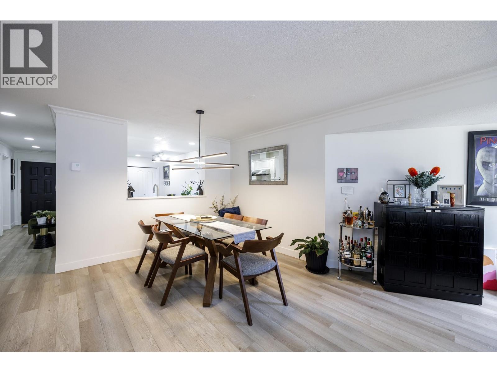303 1500 OSTLER COURT, North Vancouver