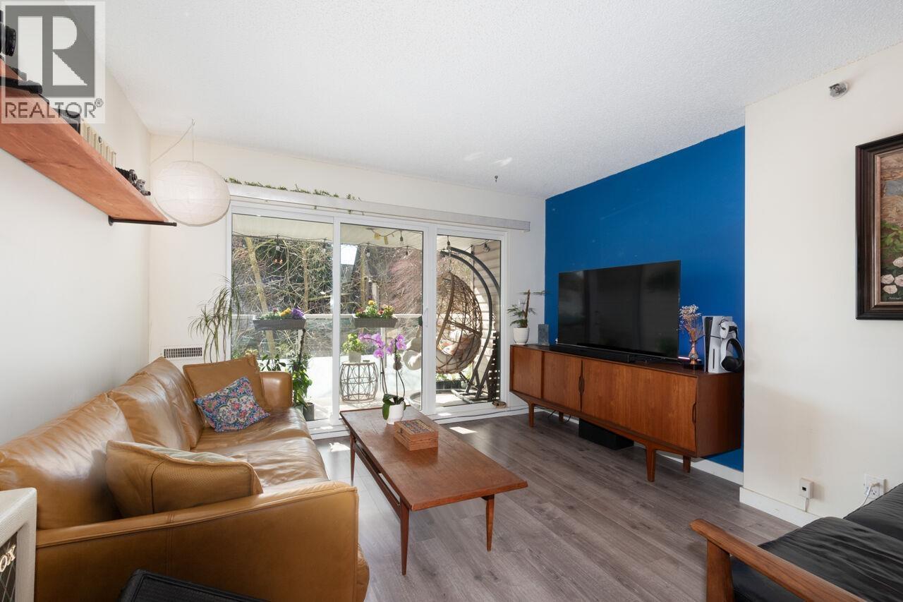 307 825 7TH Avenue - main photo