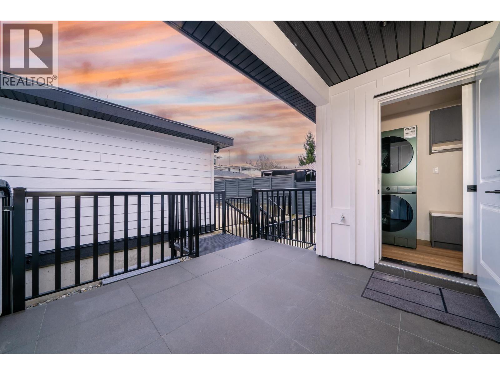 4919 VENABLES STREET, Burnaby