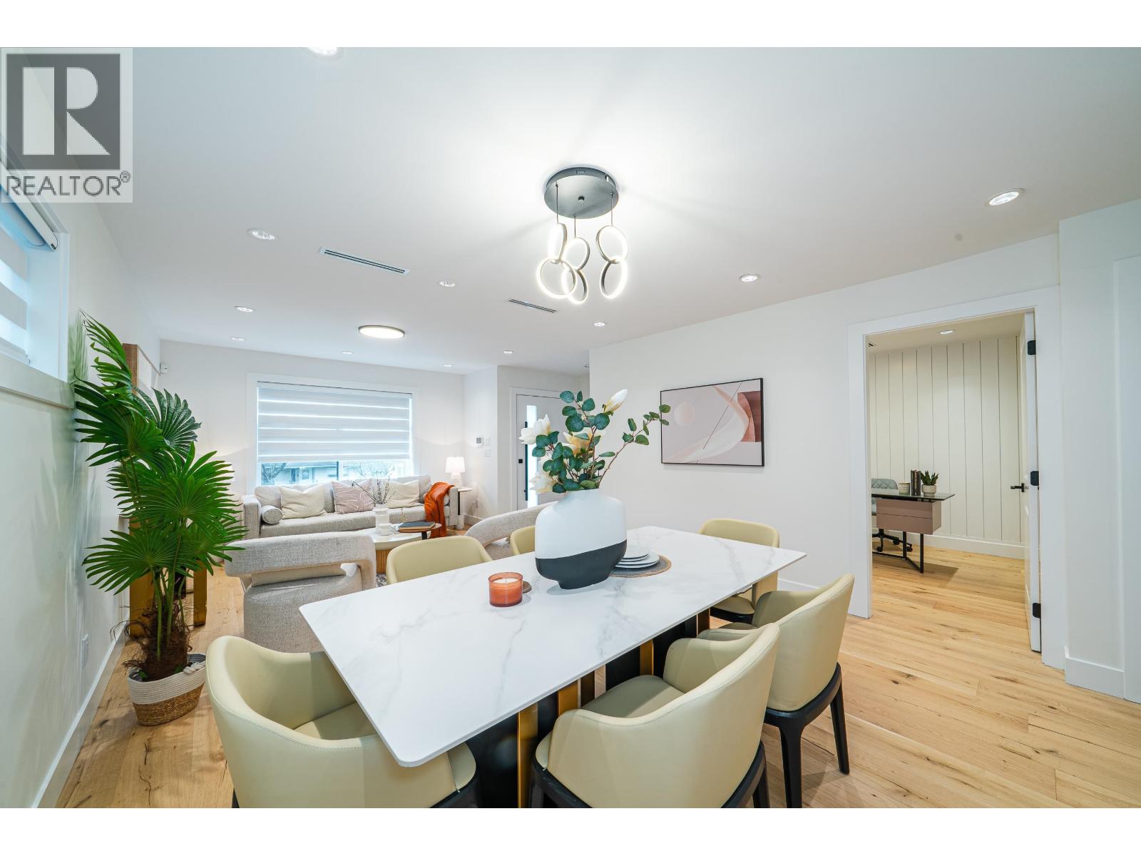 4919 VENABLES STREET, Burnaby