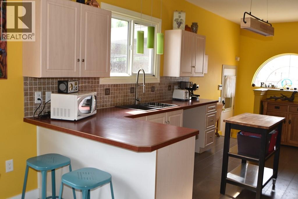 1360 SECOND AVENUE - 12