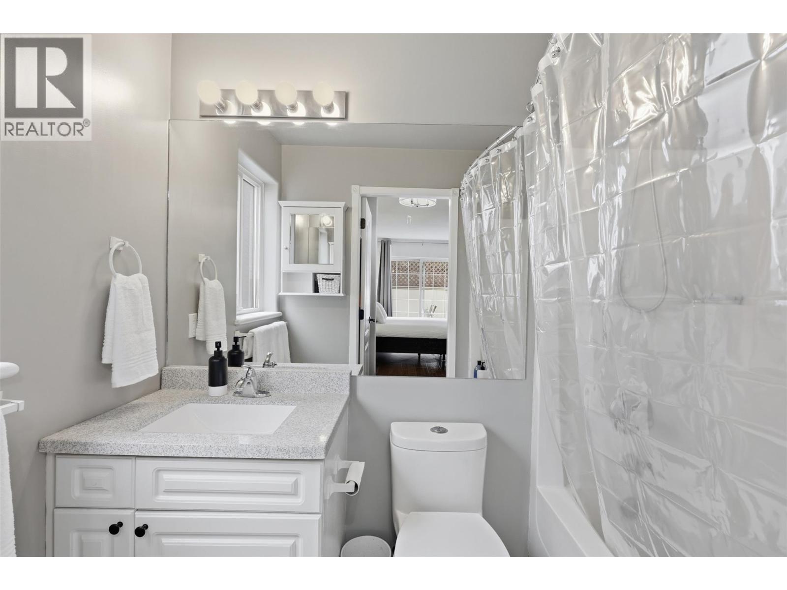 875 Sahali Terrace Unit# 401, Kamloops