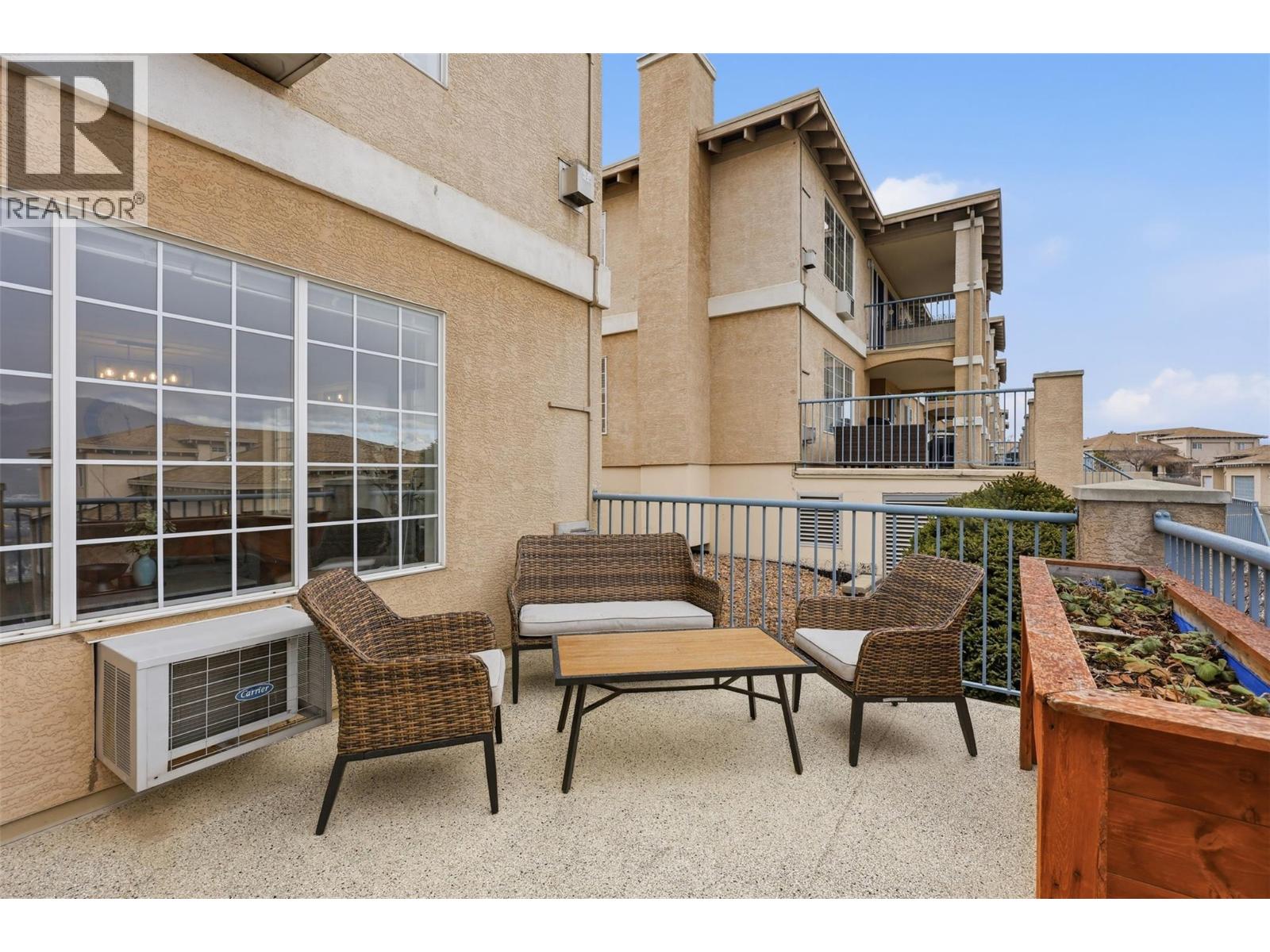 875 Sahali Terrace Unit# 401, Kamloops