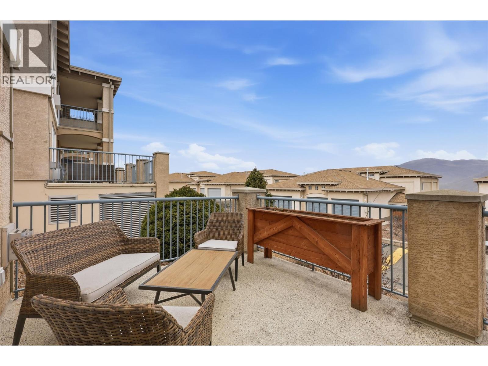 875 Sahali Terrace Unit# 401, Kamloops