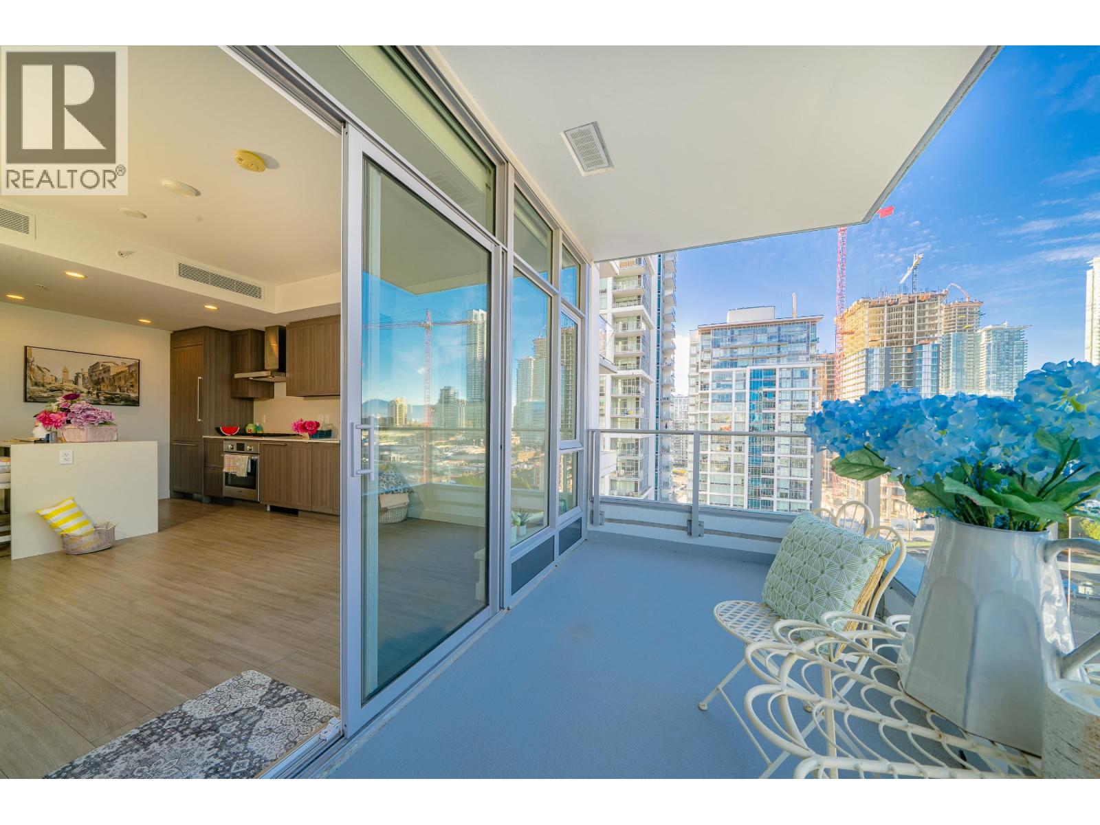 1605 2351 BETA Avenue - main photo